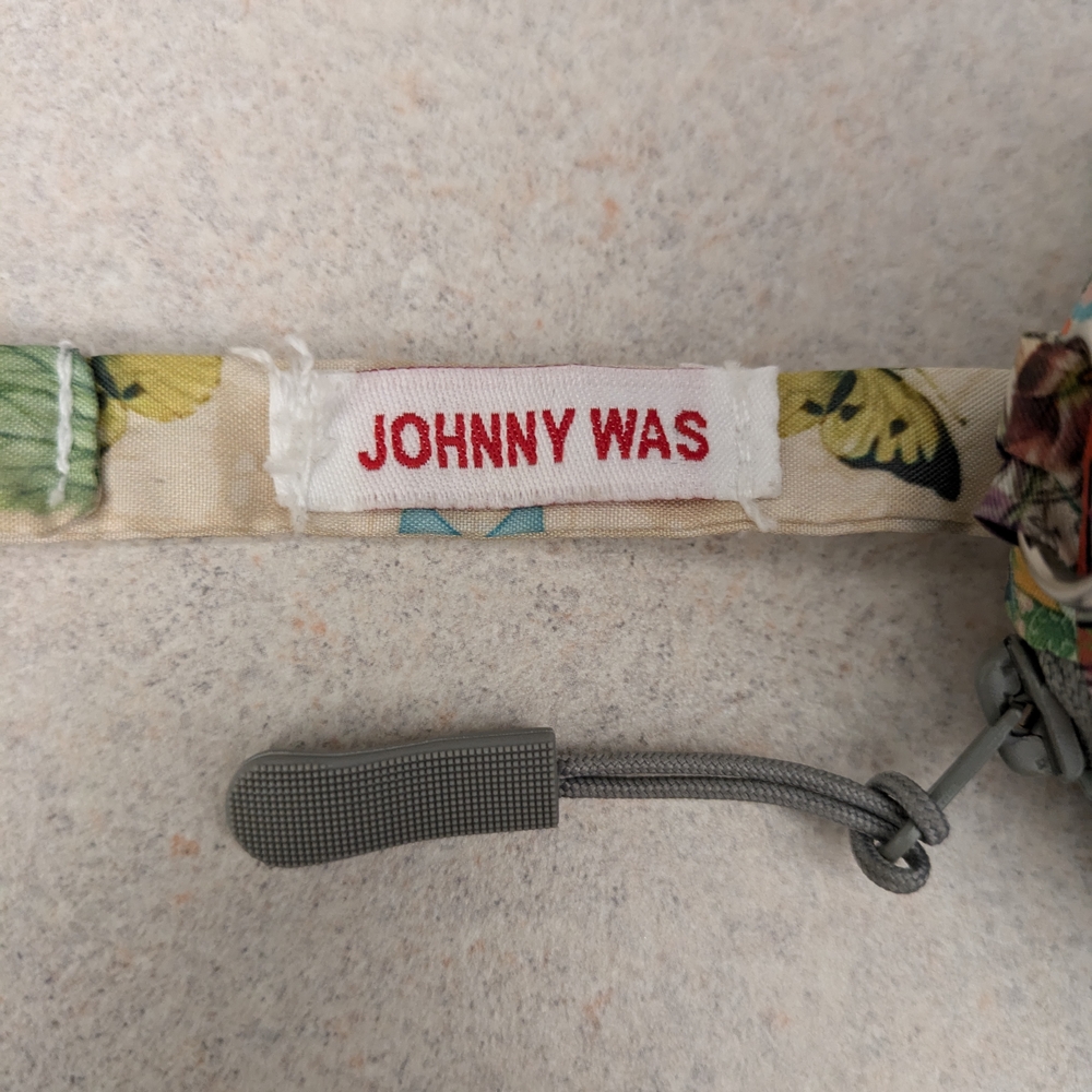 Johnny Was NWT Floral Patchwork UMBRELLA Hidden in a Teddy Bear Case with Clip! - Picture 2 of 11